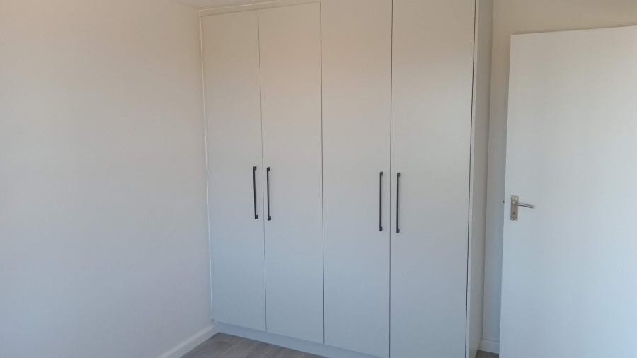 2 Bedroom Property for Sale in Table View Western Cape